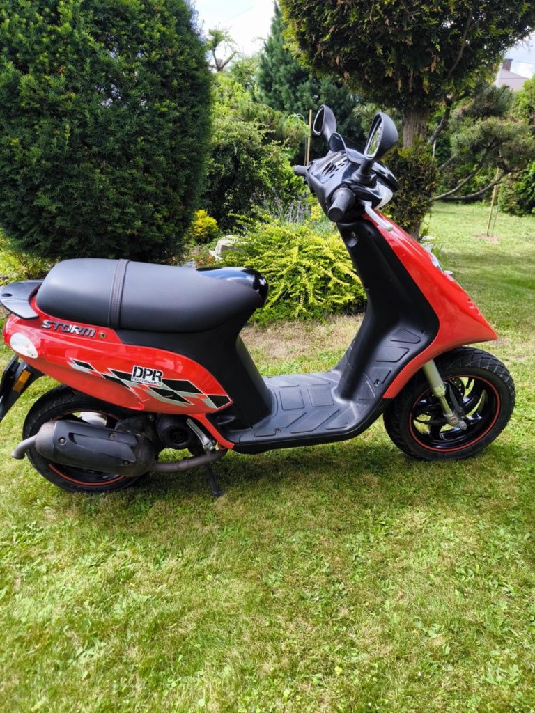 Skuter Piaggio Gilera Storm 50cc 2t