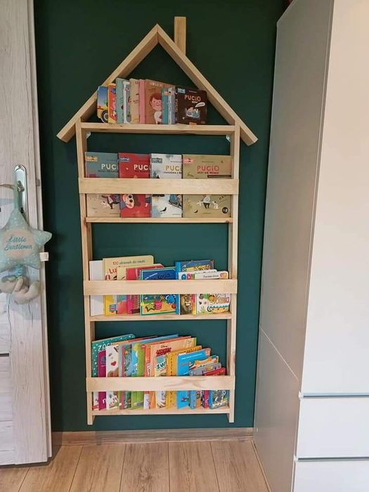 Biblioteczka półeczka na książki do pokoju dziecięcego