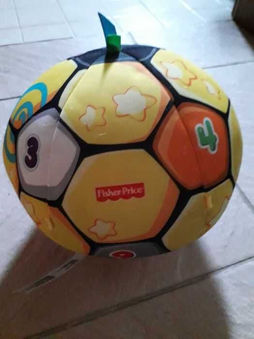 Jogo da Imaginarium e bola didática fisherprice