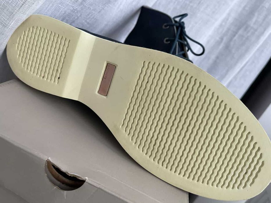 Чоботи Lacoste 43