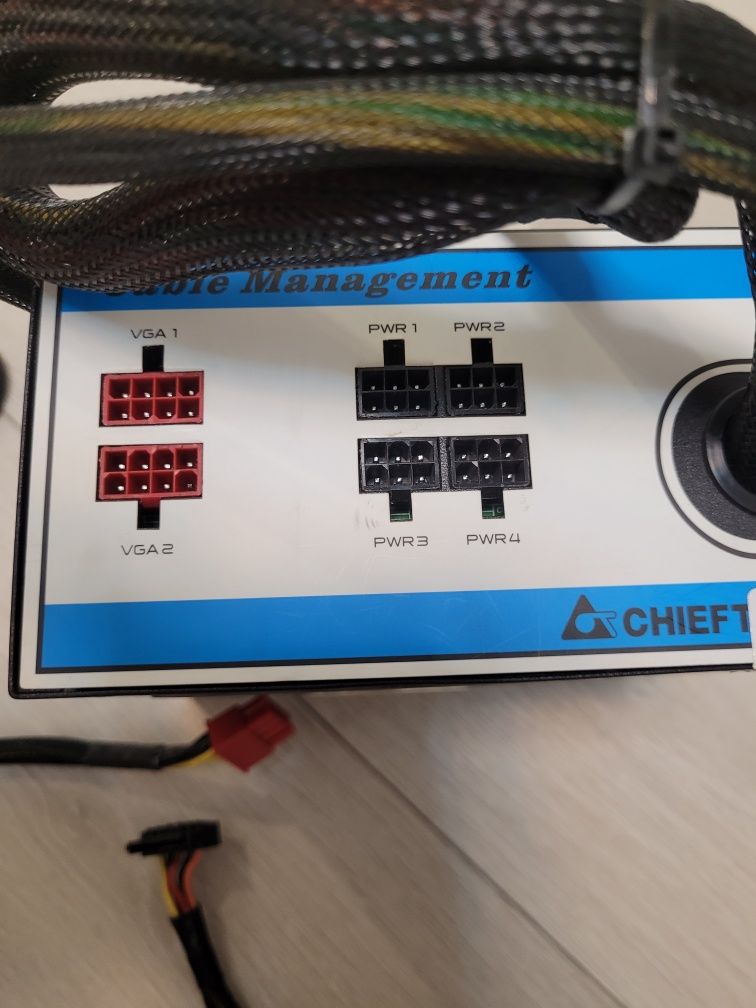 Блок живлення для ПК Chieftec 550W