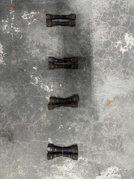 Felgi stalowe z oponami zimowymi(2024) 4x108 r15+zapas+szpilki+kołpaki