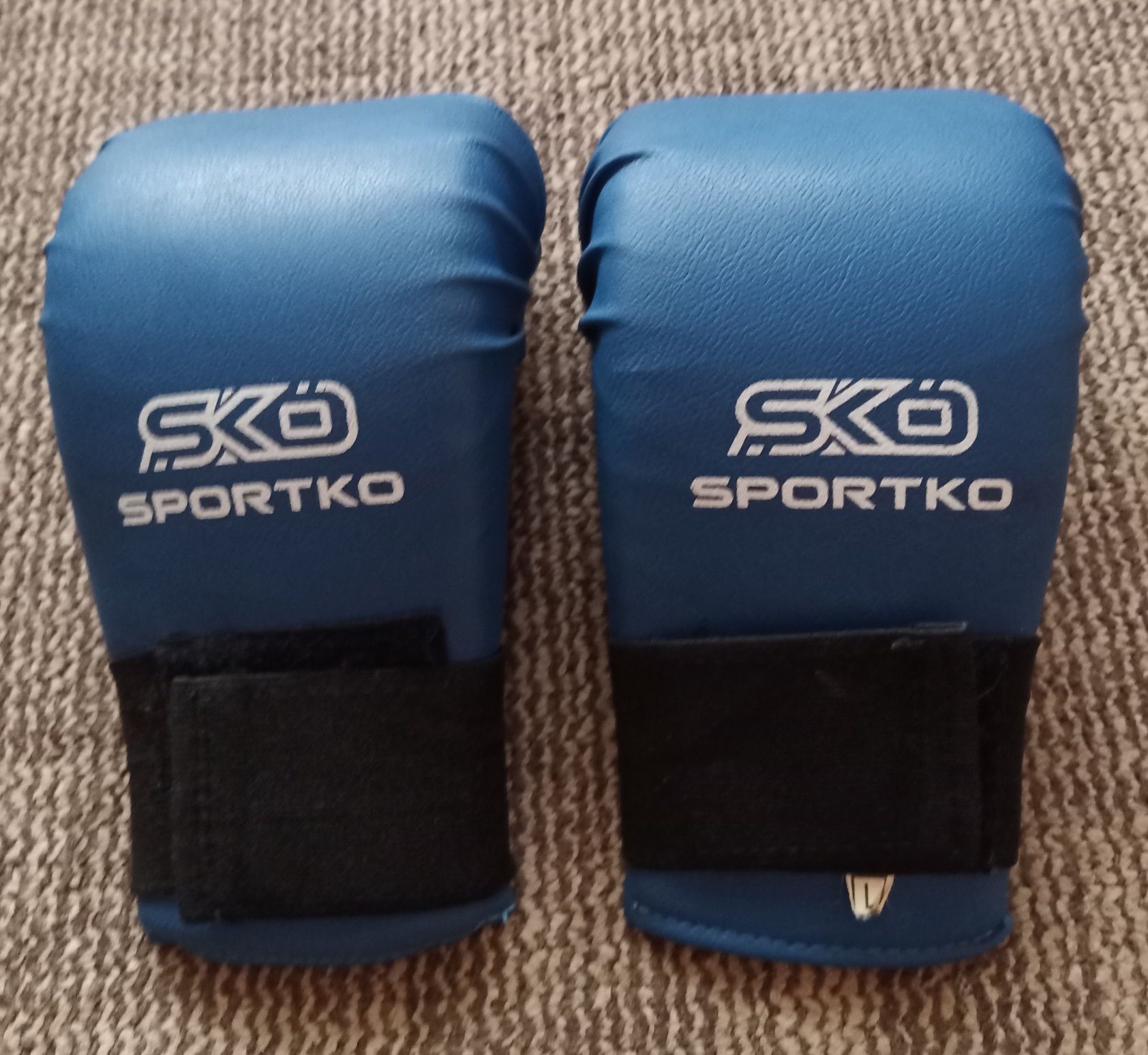 Рукавиці для карате Sportko