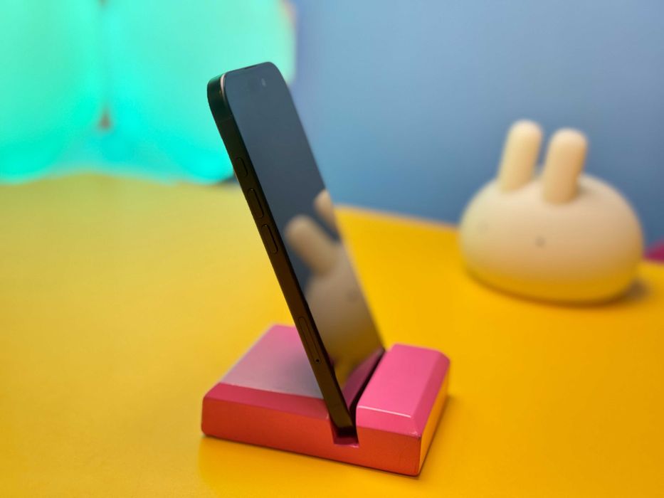 Смартфон Apple iPhone 16 128GB Black (148878) Б/У З ГАРАНТІЄЮ