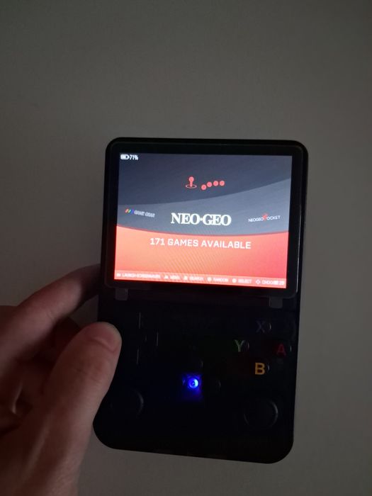 Consola R36s como nova