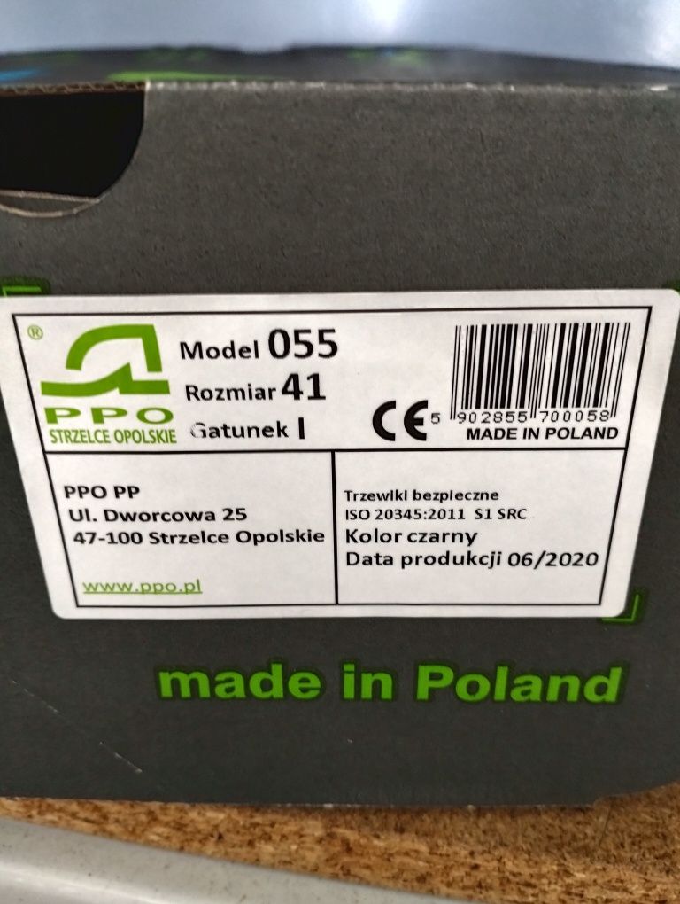 Trzewiki robocze