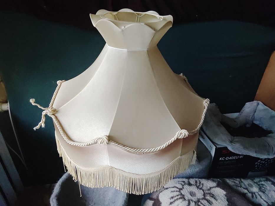 Abażur do lampy stojącej