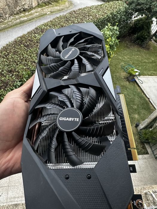 RTX 2060 Gigabyte