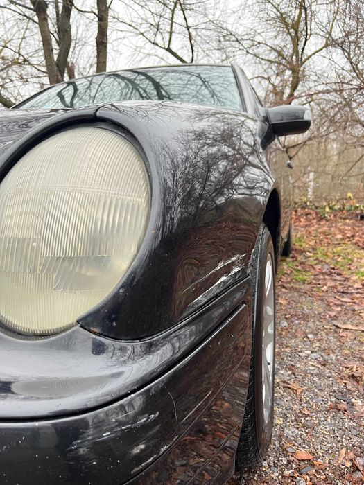 Mercedes E200 (W210) 2.0 л, газ/бензин, автомат