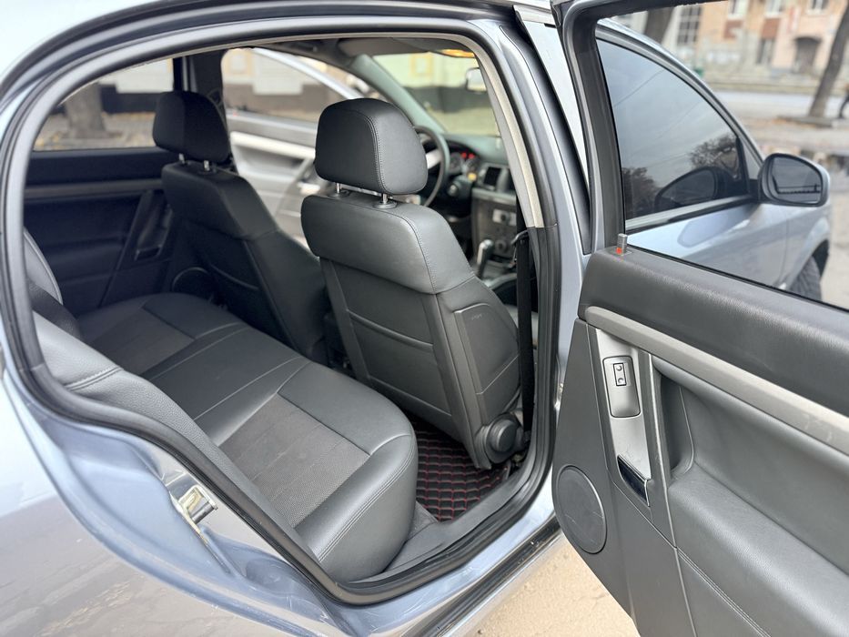 Opel Vectra 2008 2.2 газ/бензин