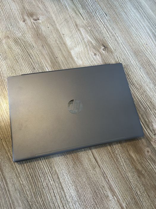 HP Pavilion 15 i5 10 gen 8GB RAM 512GB SSD Stan dobry