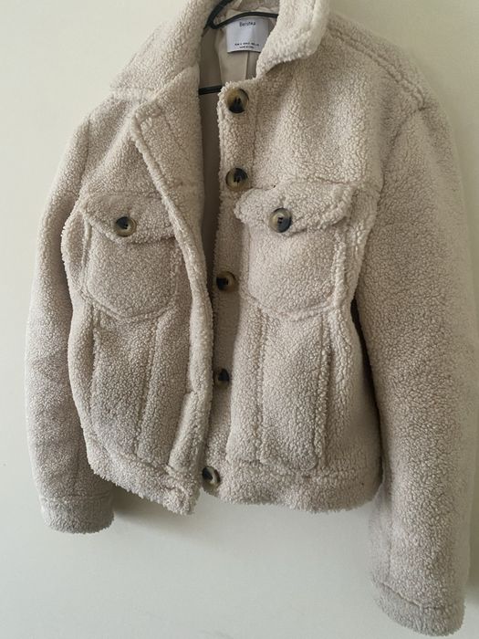 Casaco pêlo bershka