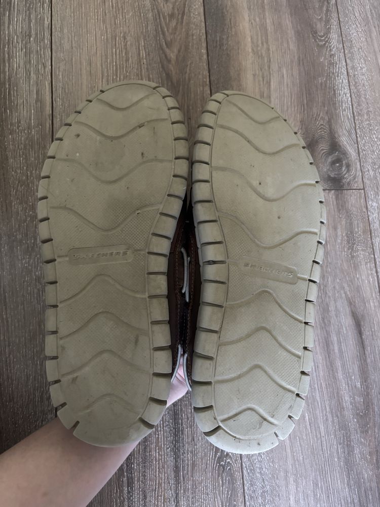 Шкіряні чоловічі мокасини Skechers