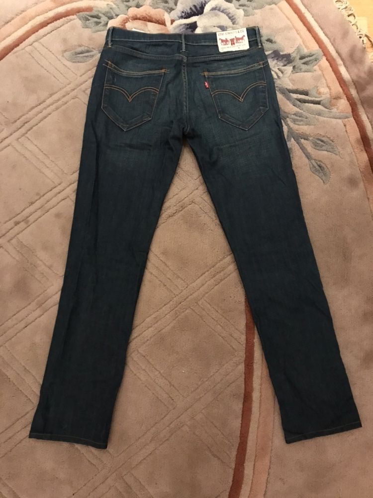 Джинсы Levis skinny slim 519