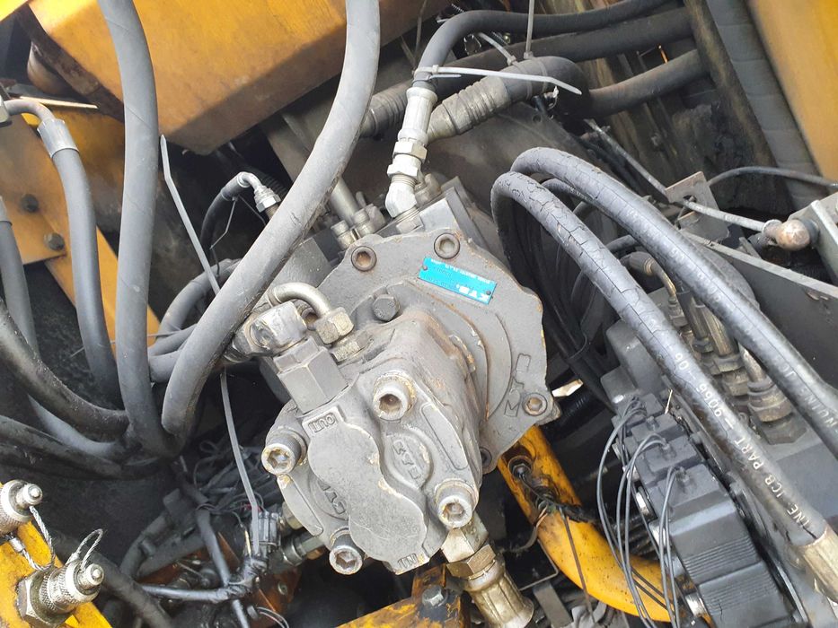 koparka jcb js 130 , 160 , 145 w chłodnica wody cieczy oleju komplet