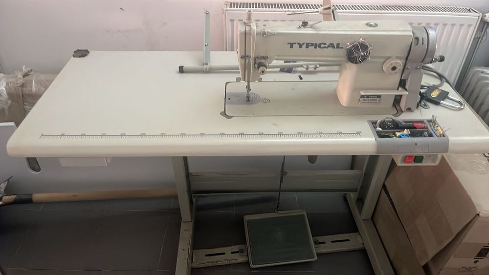 Швейна машина, професійна Typical GC6150H