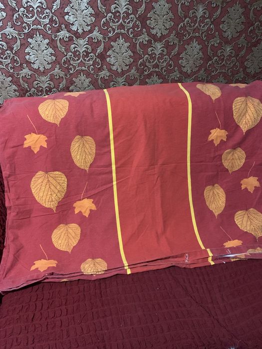 Теплі підодіяльники та наволочки.