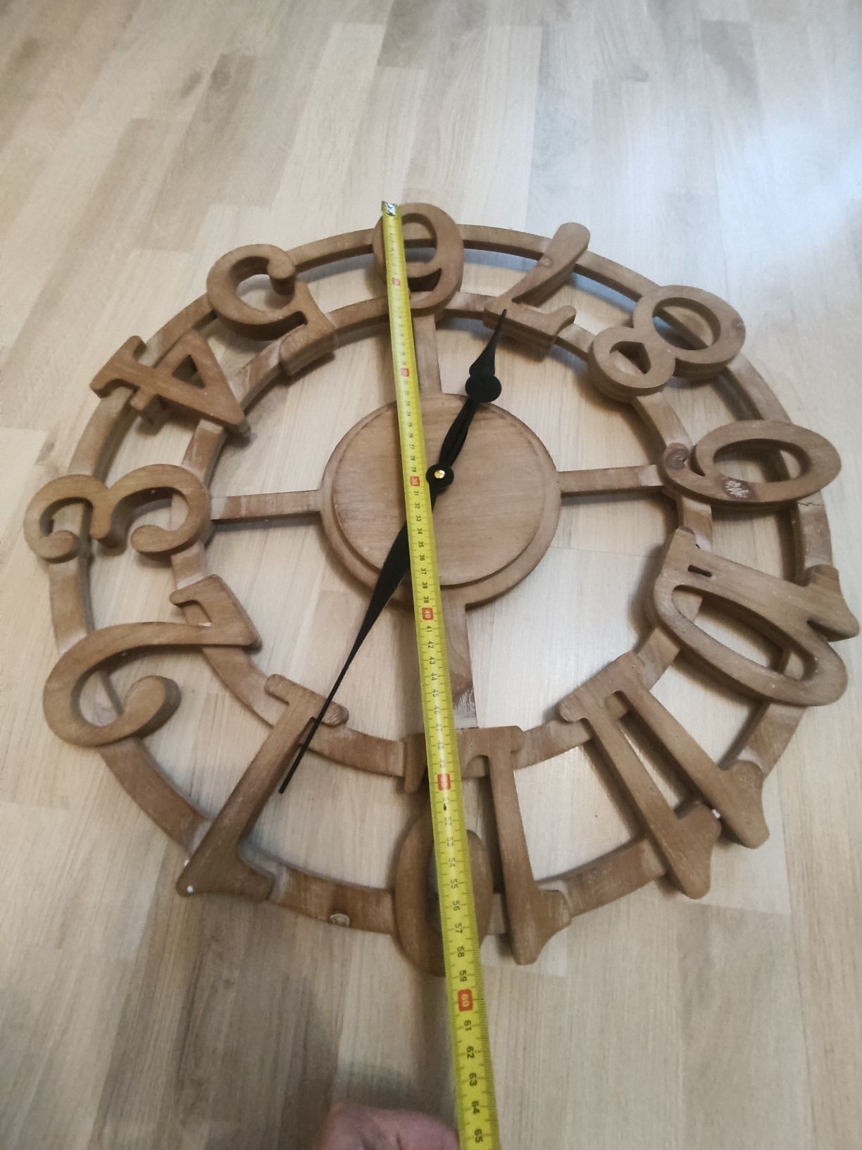 Drewniany zegar ścienny 60cm
