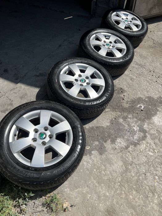 Диски с резиной Skoda R15 5x112