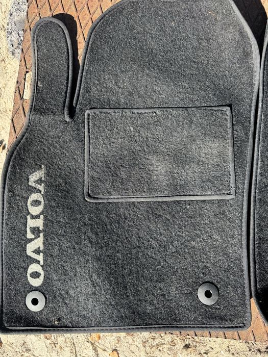 Килимки оригінал Volvo s40 v50