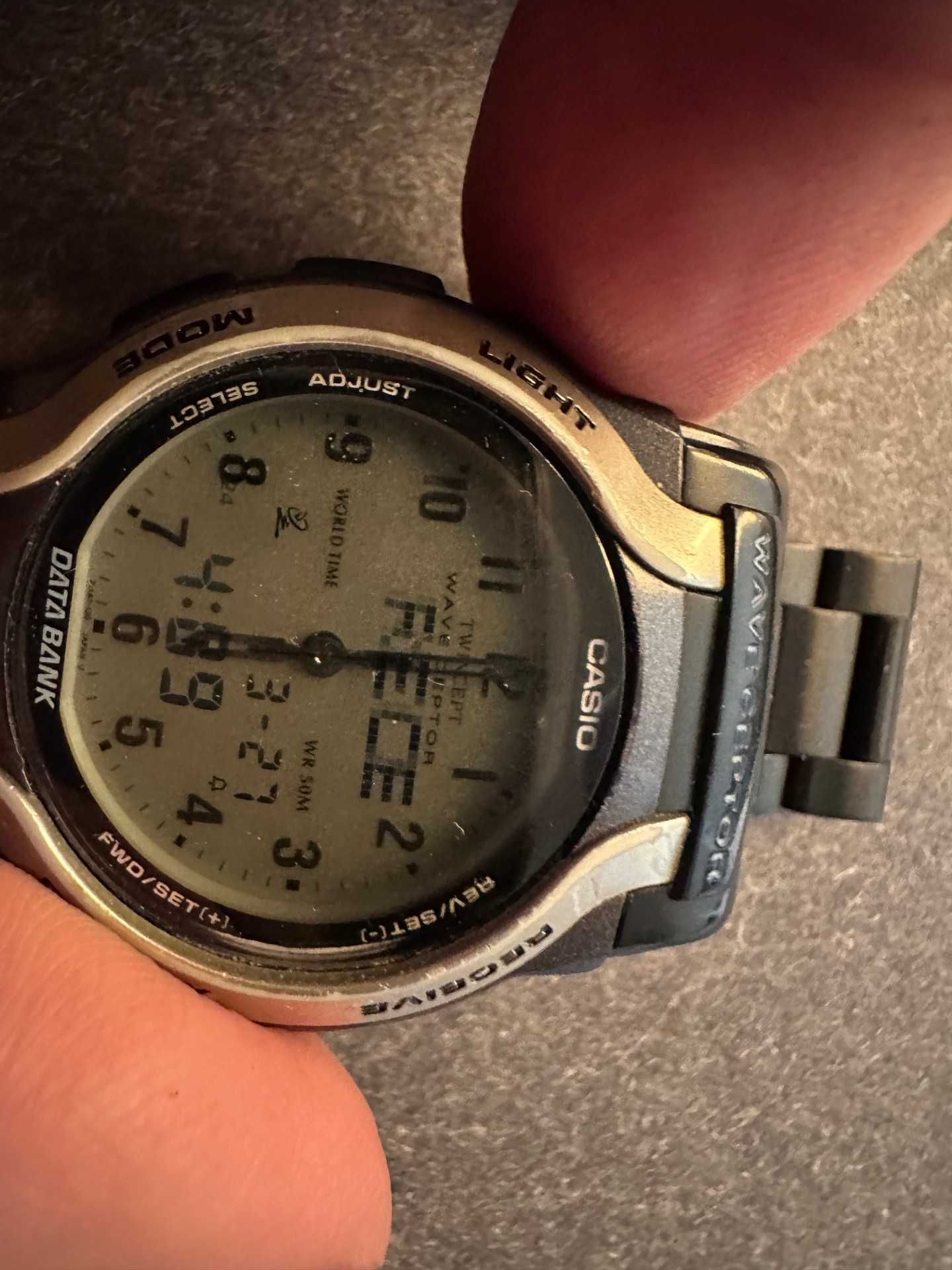 Zegarek Casio WVA-200 Twincept Waveceptor