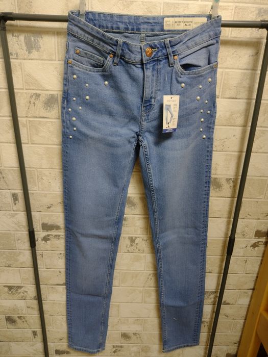 Жіночі джинси та джегінси