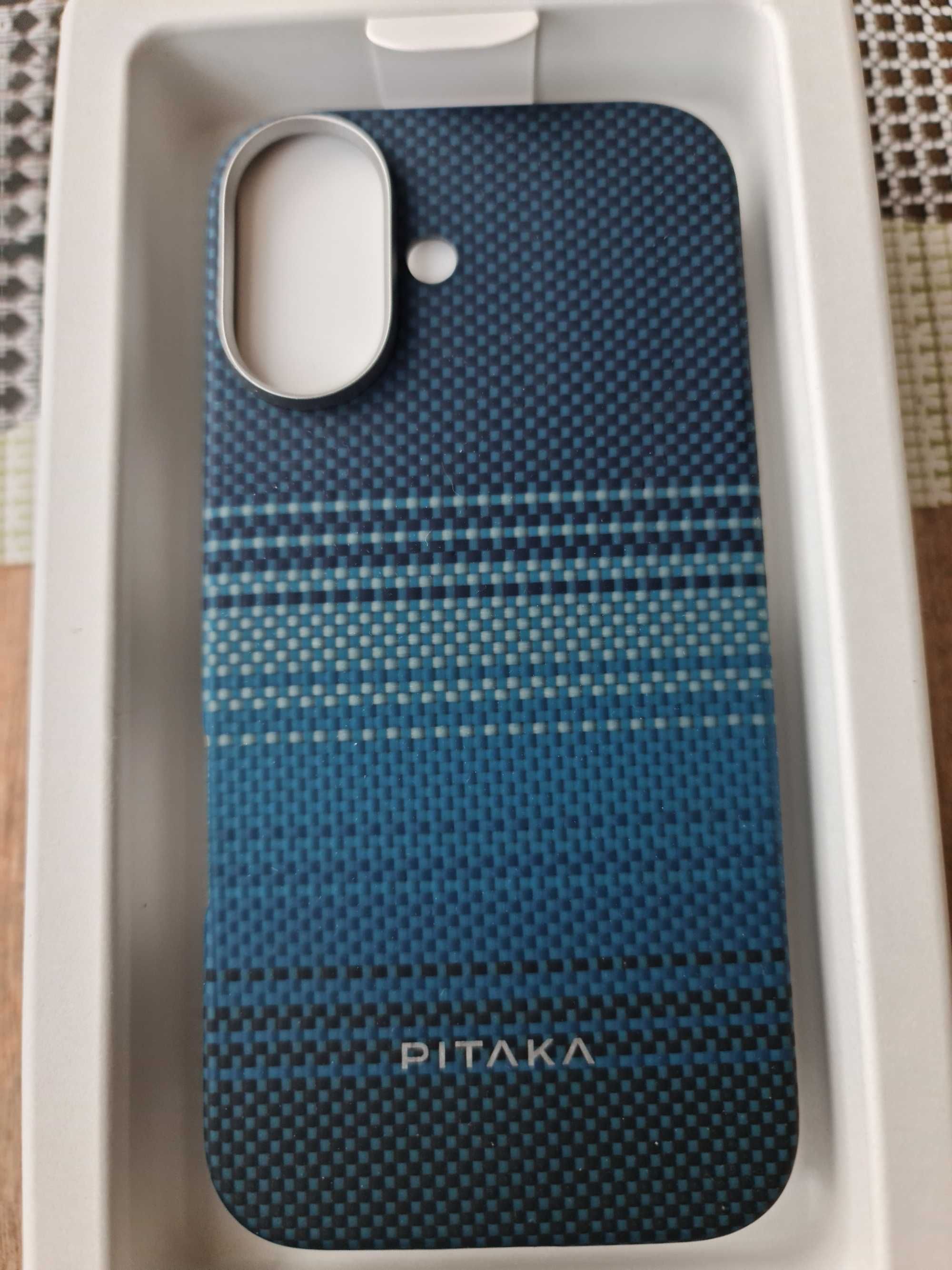 Etui pitaka Iphone 16