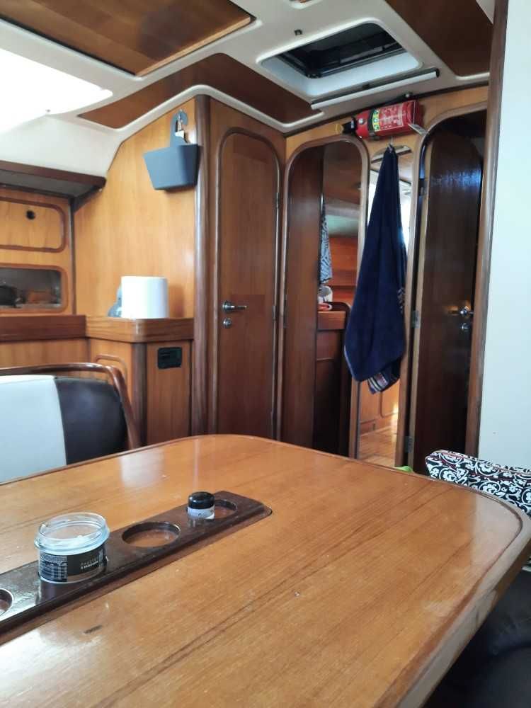 Jacht żaglowy morski Beneteau 430 Oceanis