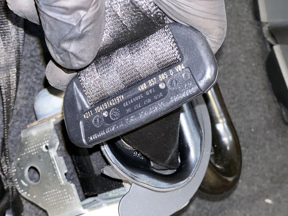 Ремінь пасок безпеки натягувач audi q7 4m airbag передгій задній