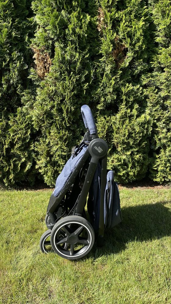 Wózek spacerowy Britax Römer b-agile M + pokrowiec zimowy i na deszcz