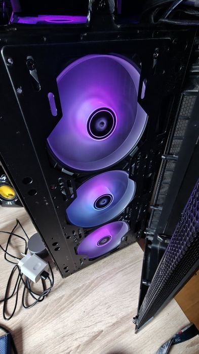 Chłodzenie Aio arctic freezer iii 420 argb
