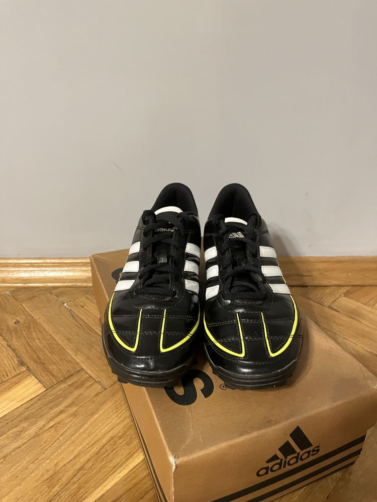 Сороконіжки adidas розмір:42 майже нові