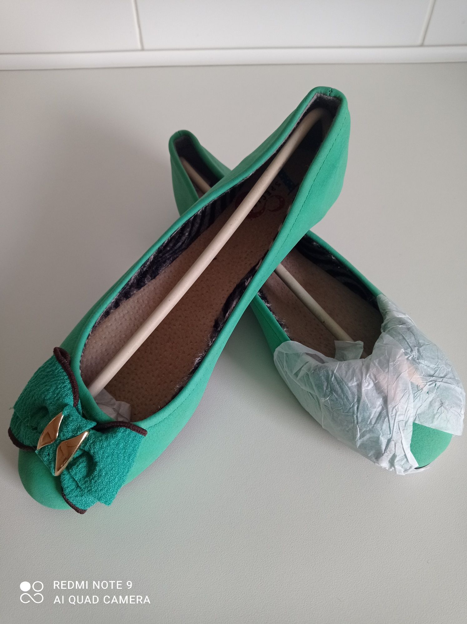 Buty balerinki zielone roz 39 pasują na 38