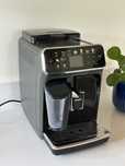 Ekspres do kawy Philips latte go 5400