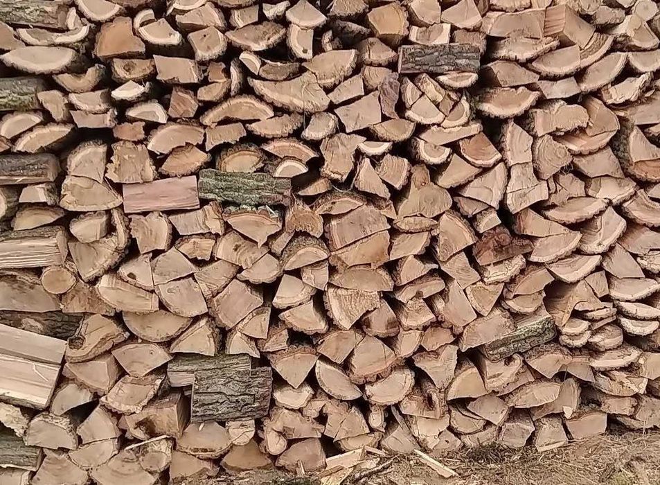 Drzewo sezonowane 2 lata drewno opałowe kominkowe dąb, dostawa
