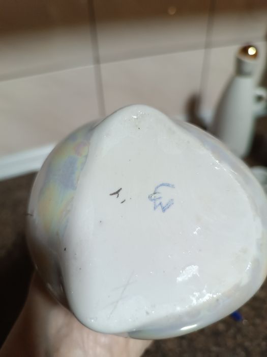 Штофи.Графини.Набори для напоїв.Порцеляна.Кришталь.