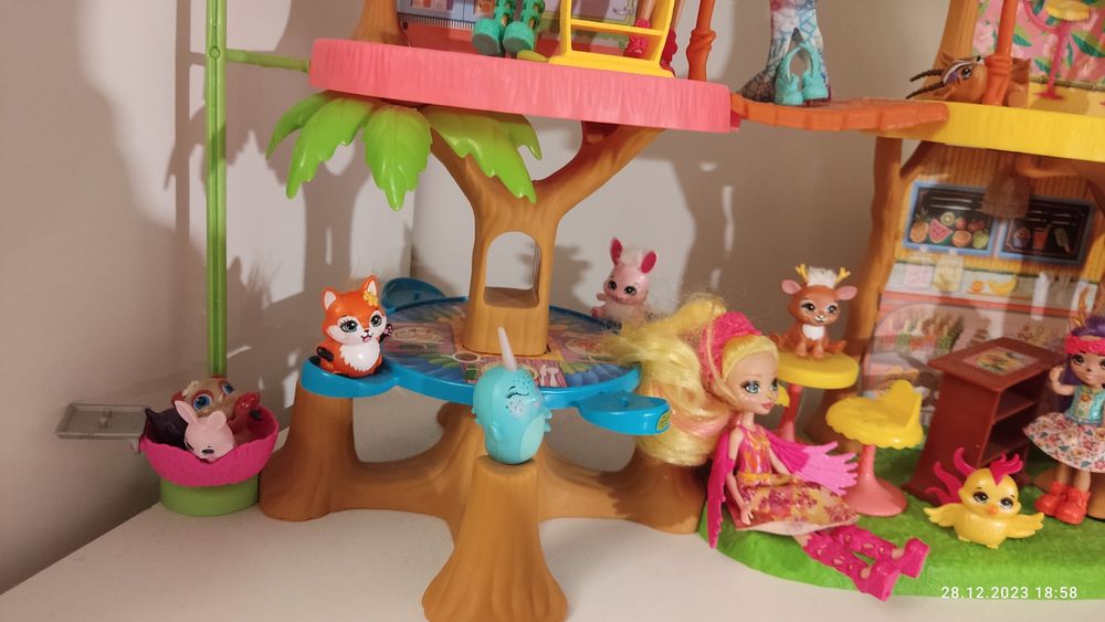 Enchantimals Domek dla lalek Tropical Cafe GFN59 jak nowy