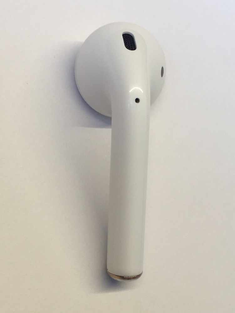 Airpods 2 левый, правый, А2031, А2032
