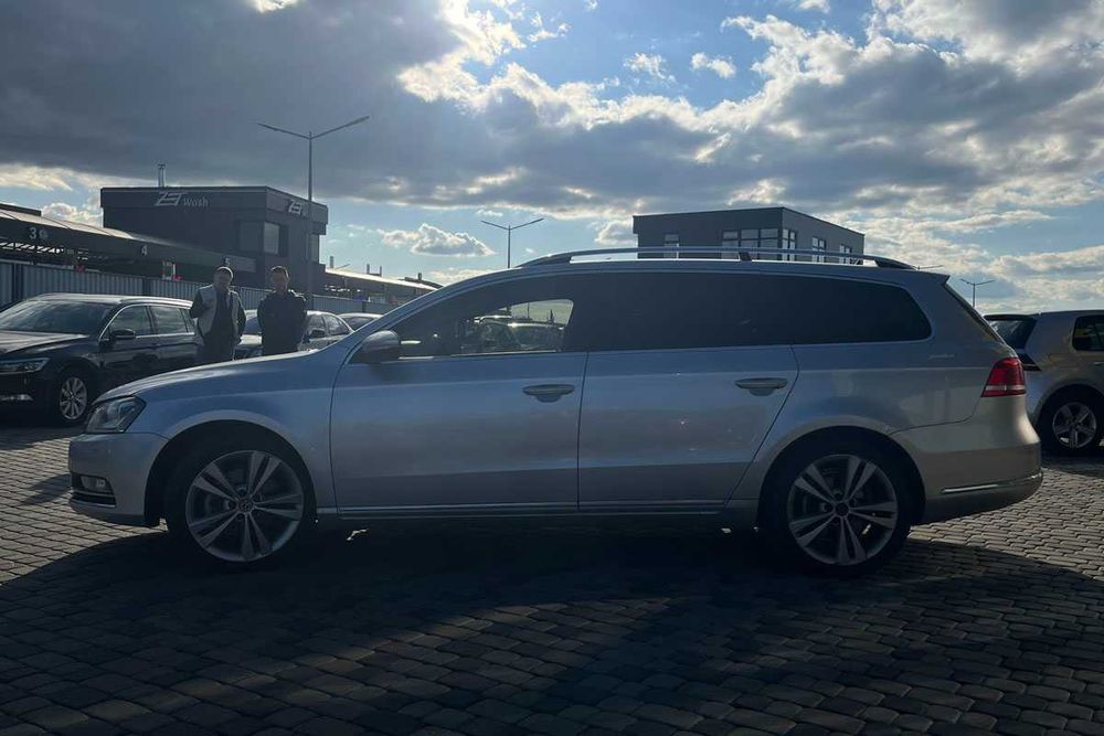 Volkswagen Passat 2011