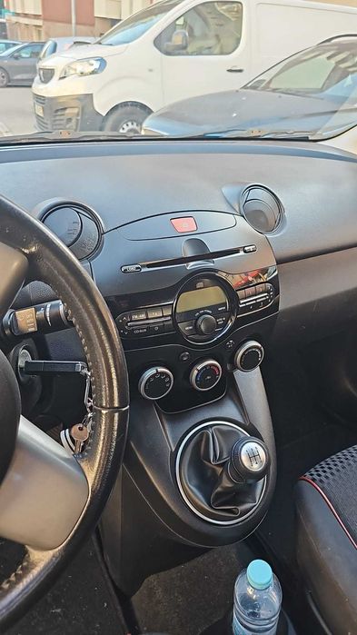 Mazda3 azul em bom estado!