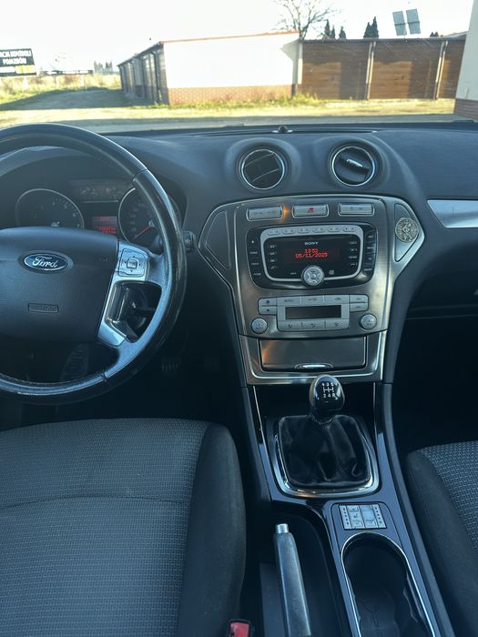 Ford Mondeo Mk4 2008 benzyna