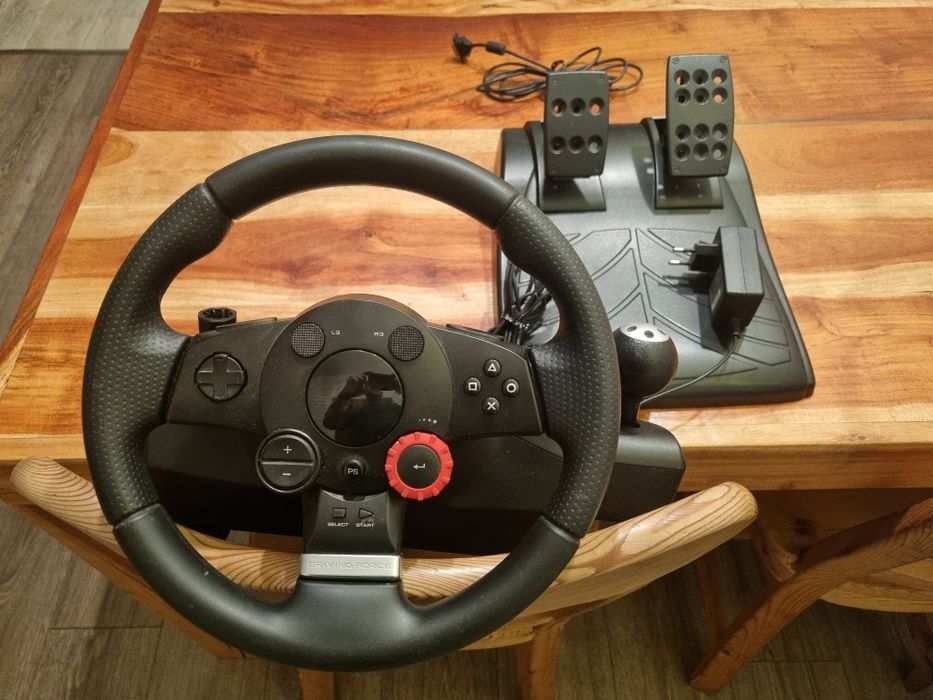 Kierownica logitech  gt