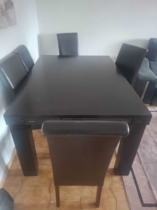 Mesa sala,conjunto cadeiras e sofá e móvel