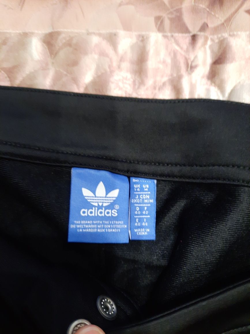 Женский спортивный костюм Adidas