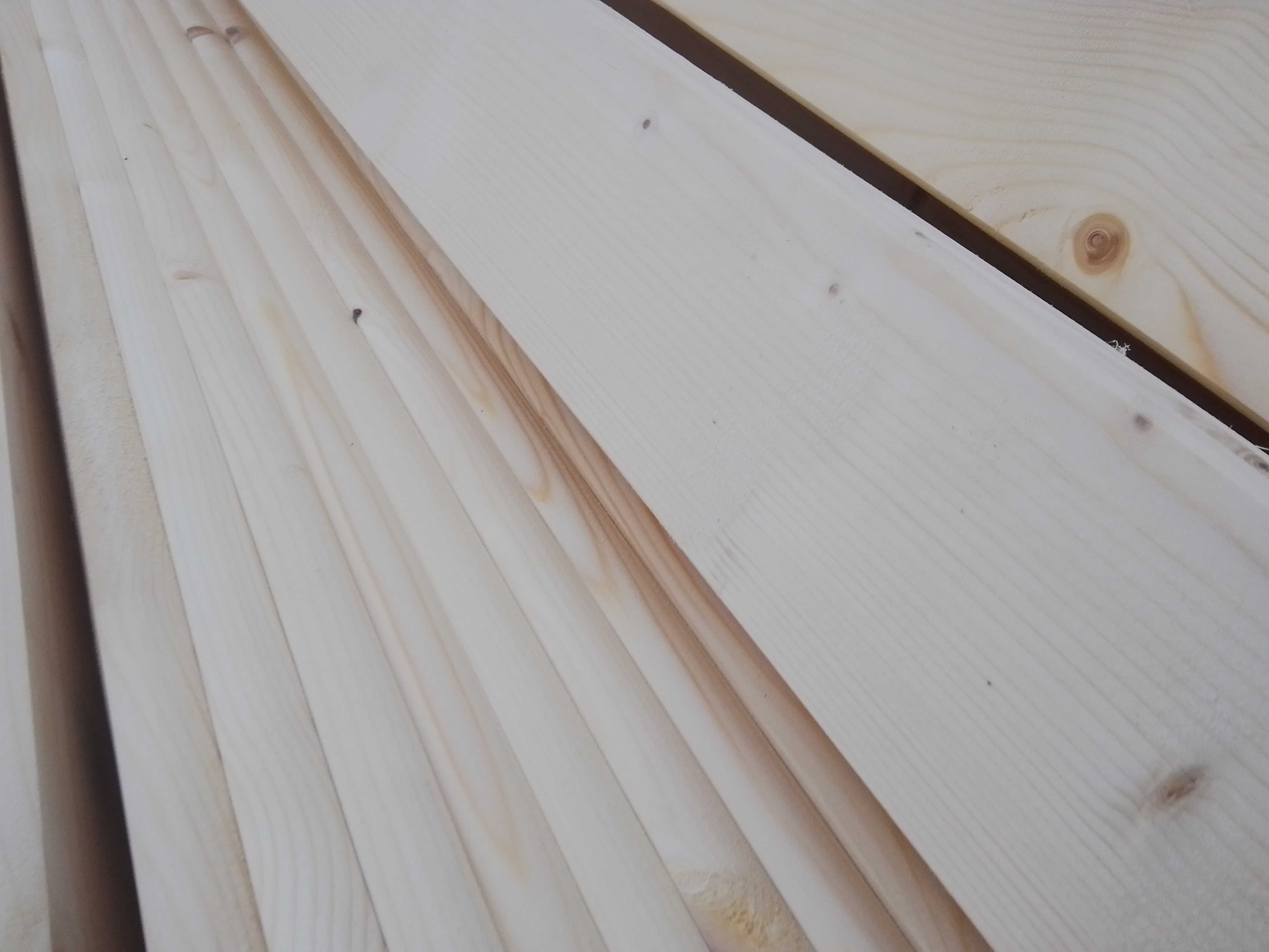 Drewniana deska ścienna, heblowana  70x9 cm, świerk