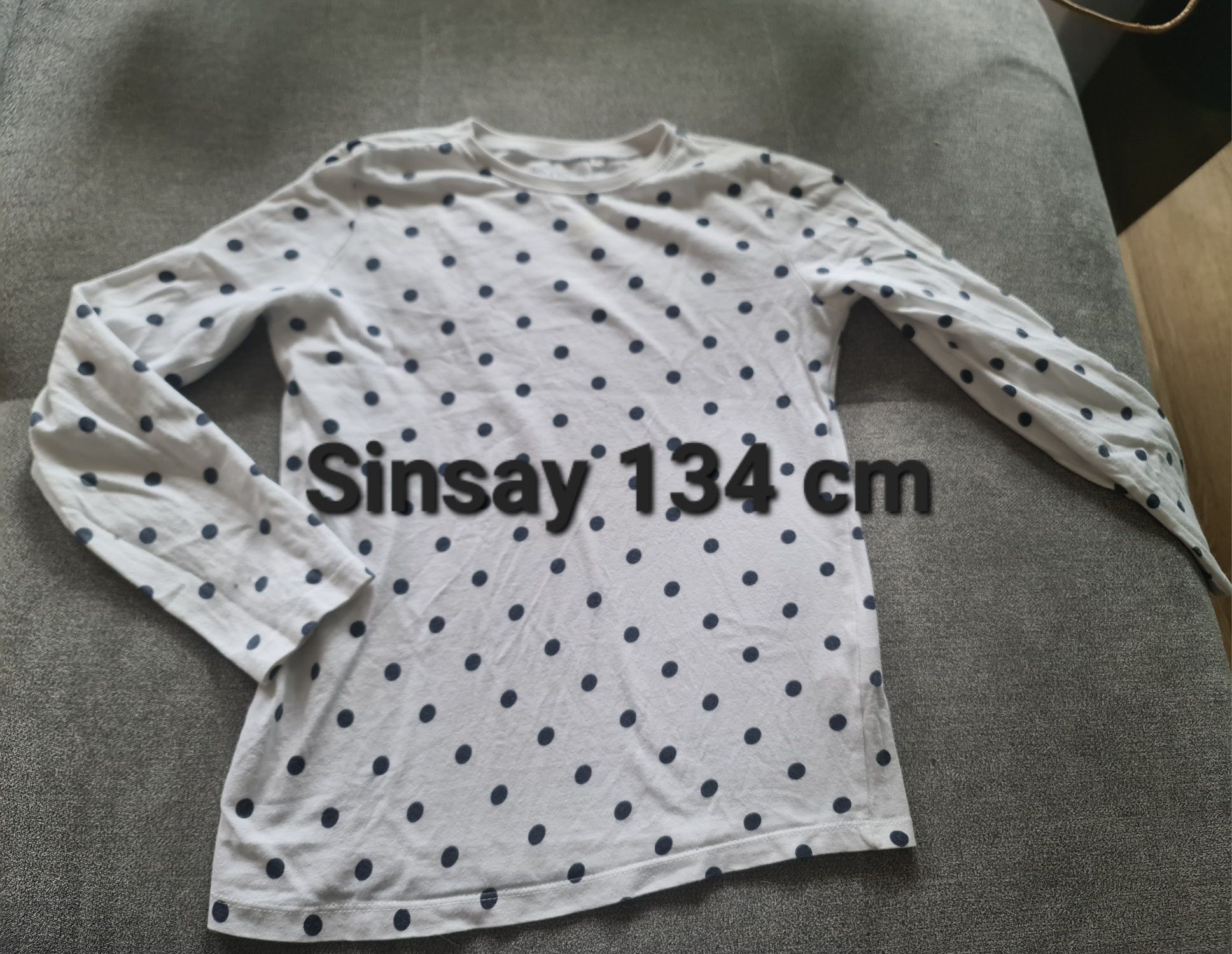 Koszulka z długim rękawem bawełniana Sinsay 134 cm w kropki