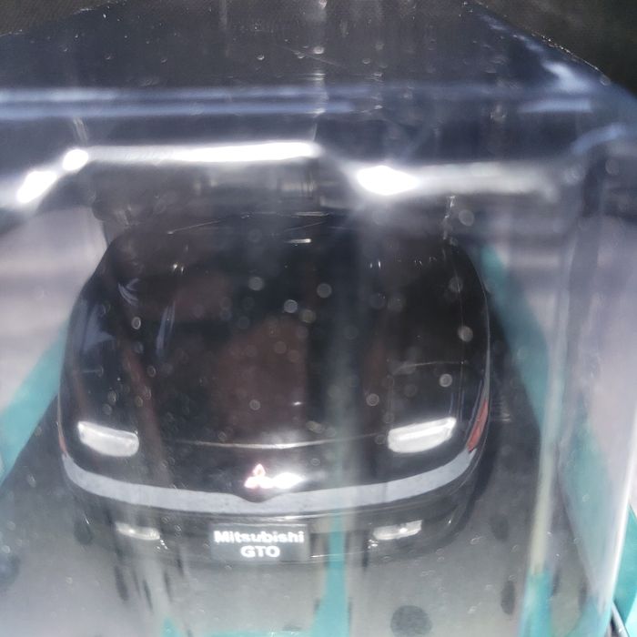 Carro miniatura Mitsubishi