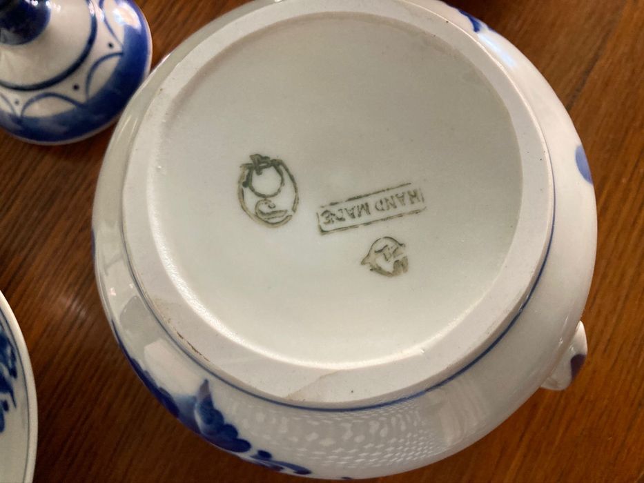 Serviço de chá de porcelana