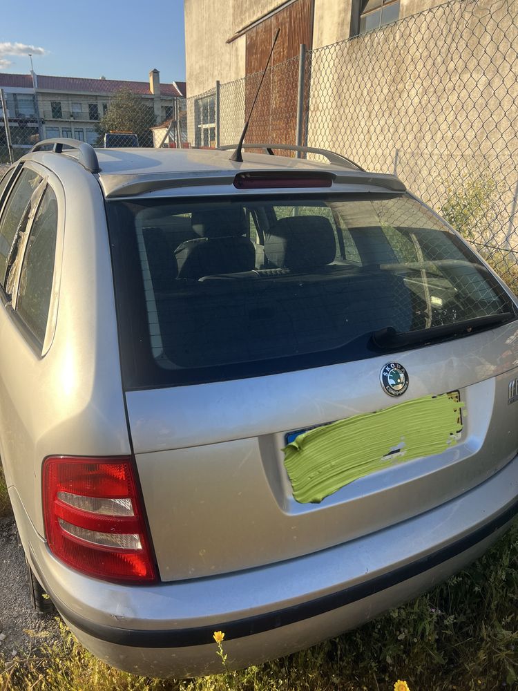 Skoda fabia 1.4 gasolina