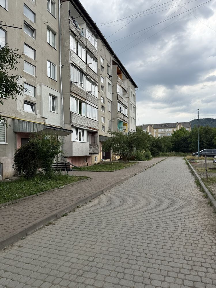 2-х кім Надвірна